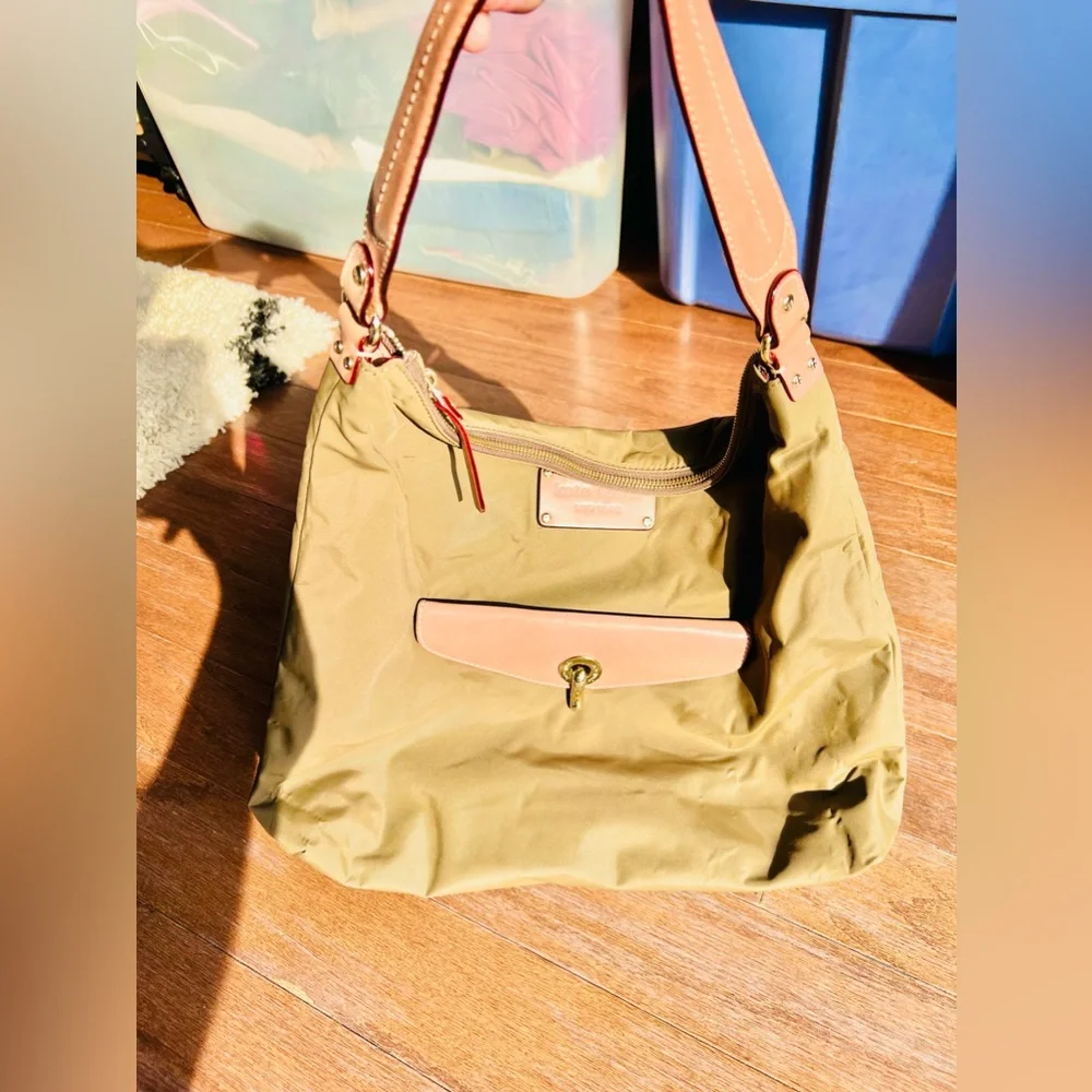 Kate Spade Hobo Purse Bag (Light Army Green Color) Nylon & Leather **LIKE NEW!**